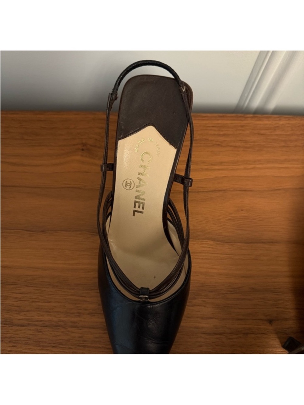 CHANEL Slingback brown leather heels